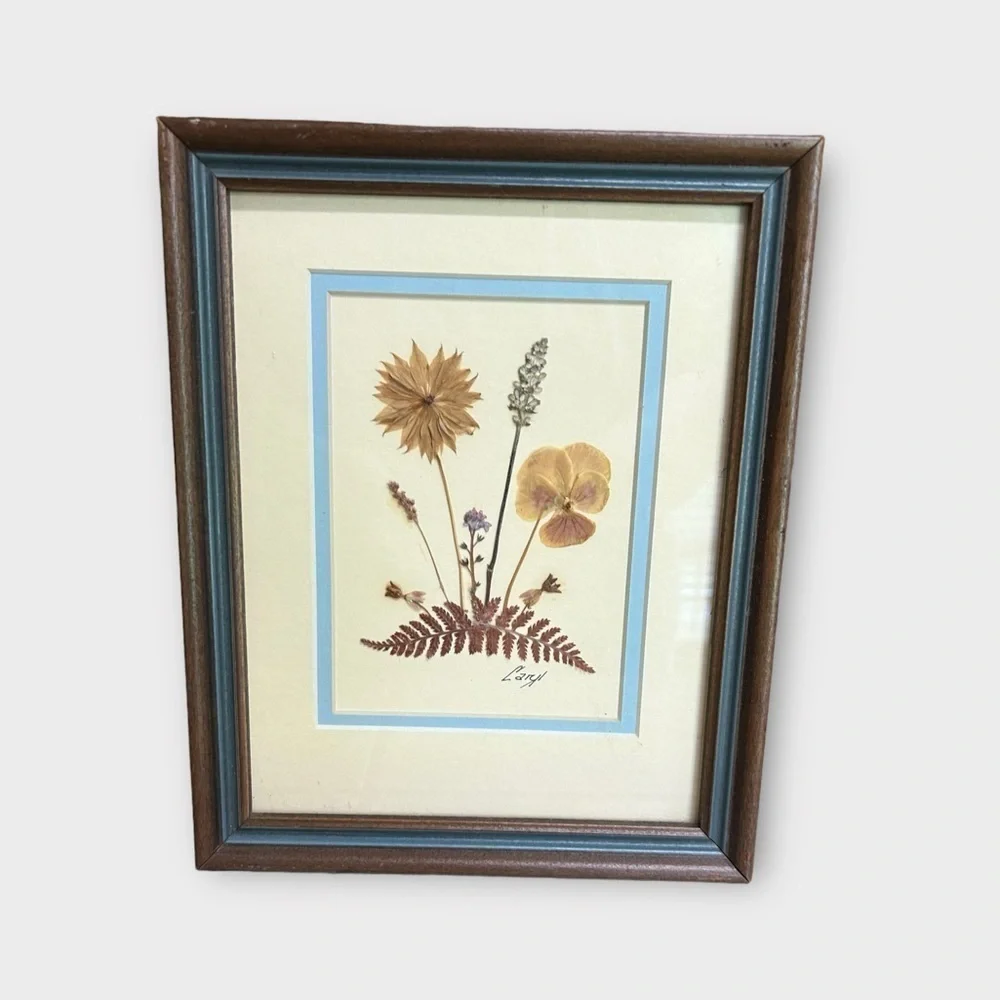 Vintage dried flower cottagecore  picture by Caryl A. Pohland 8x10